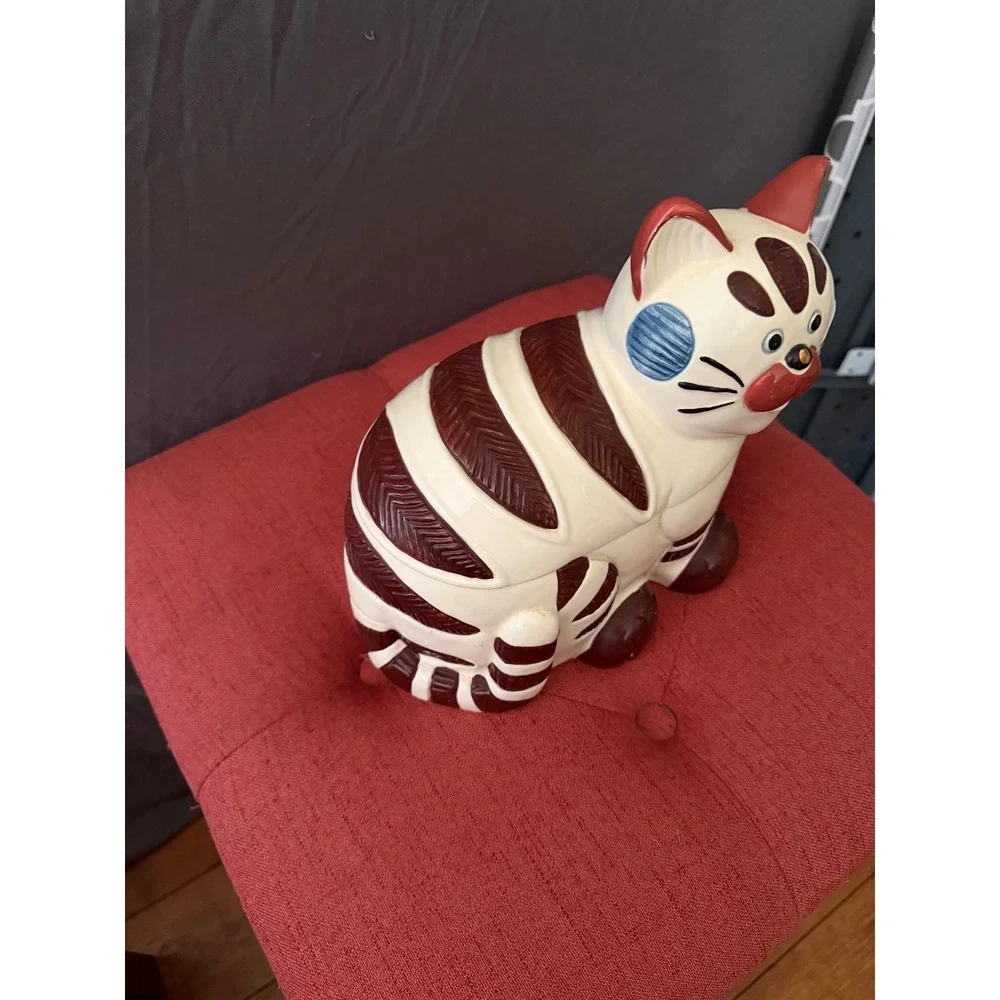 Vintage Style Ceramic Cat Cookie Jar Hand Painted Striped Kitten Kitsch Cream